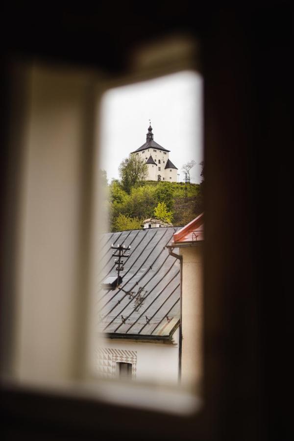 Penzion Cosmopolitan Ii. Banská Štiavnica Kültér fotó