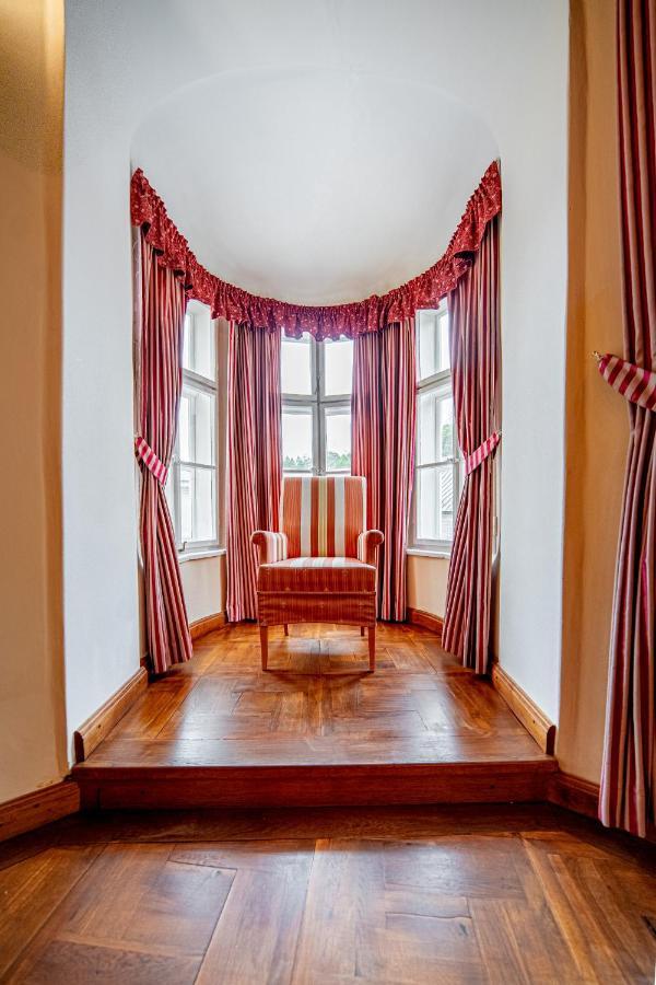 Penzion Cosmopolitan Ii. Banská Štiavnica Kültér fotó