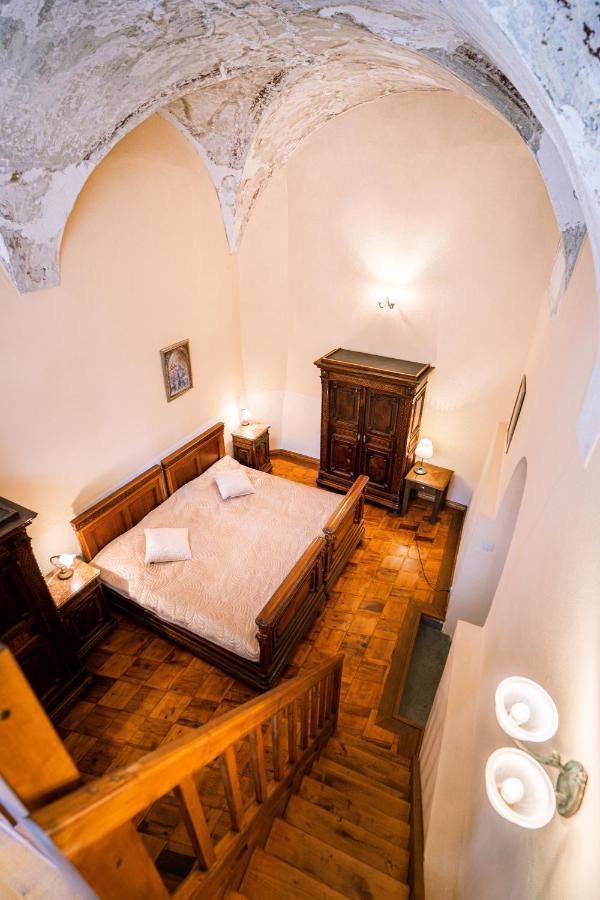 Penzion Cosmopolitan Ii. Banská Štiavnica Szoba fotó