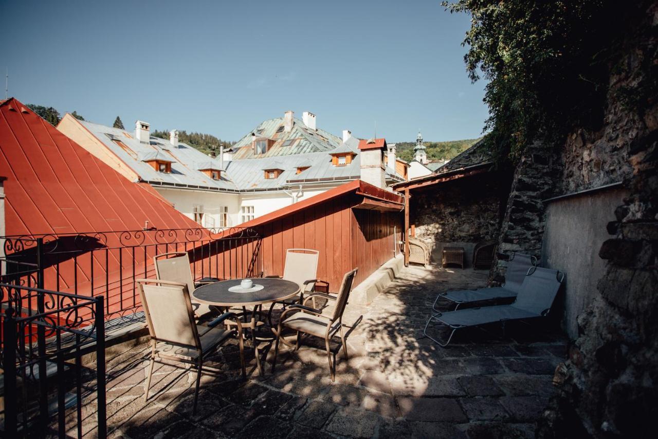Penzion Cosmopolitan Ii. Banská Štiavnica Kültér fotó