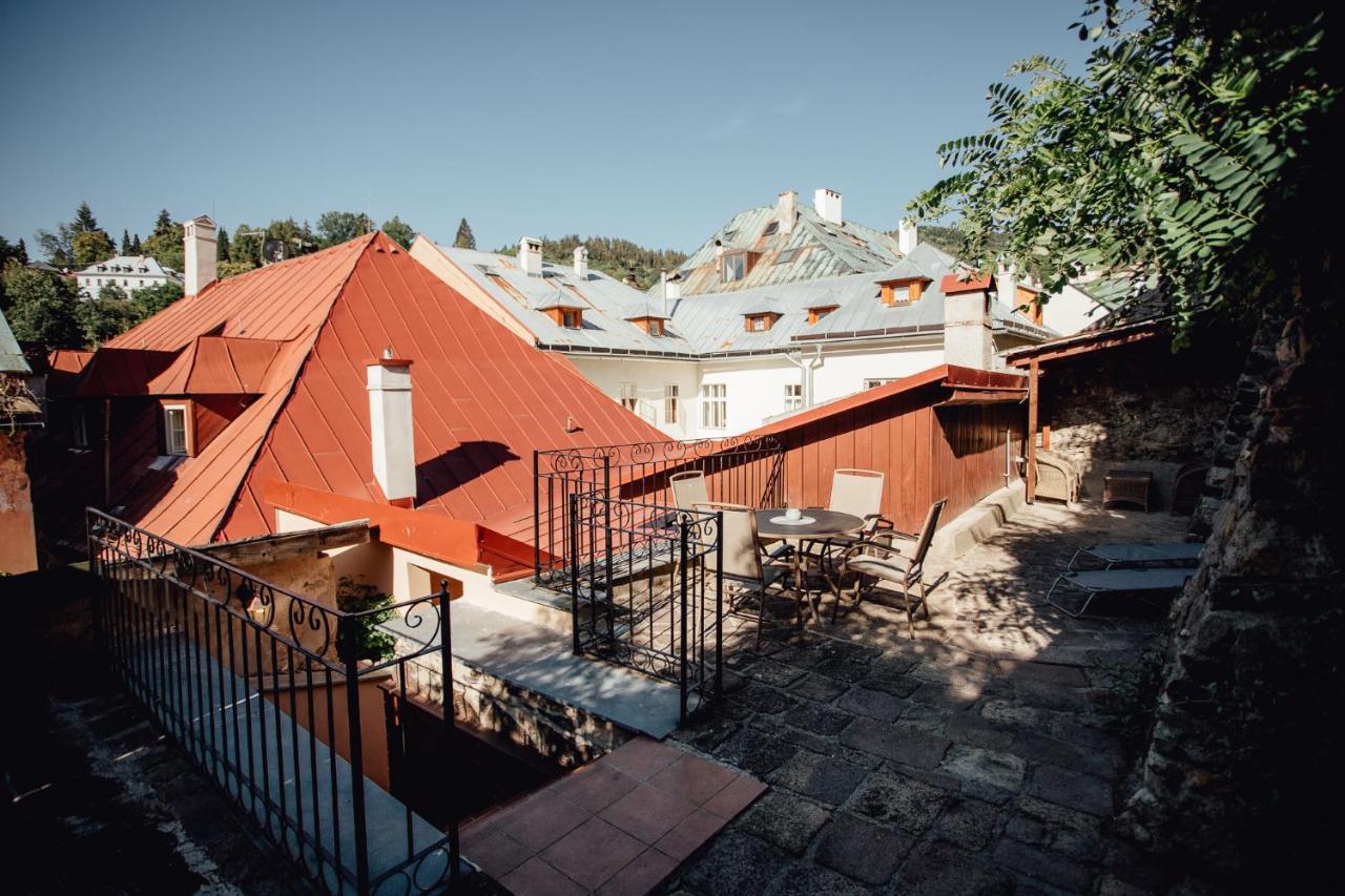 Penzion Cosmopolitan Ii. Banská Štiavnica Kültér fotó