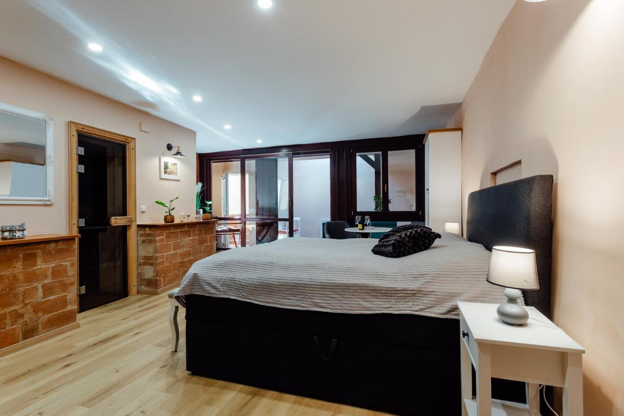 Penzion Cosmopolitan Ii. Banská Štiavnica Kültér fotó