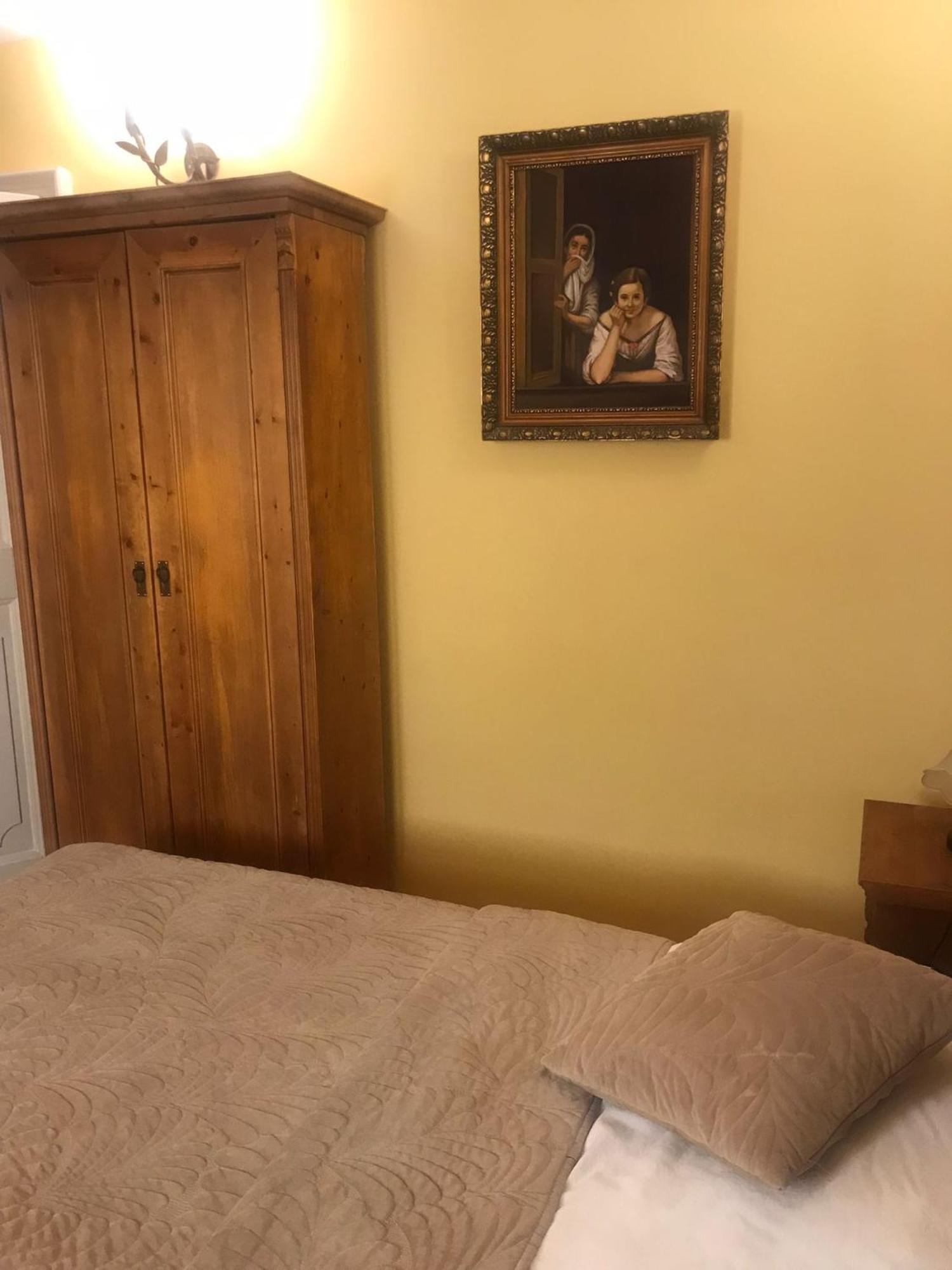 Penzion Cosmopolitan Ii. Banská Štiavnica Szoba fotó