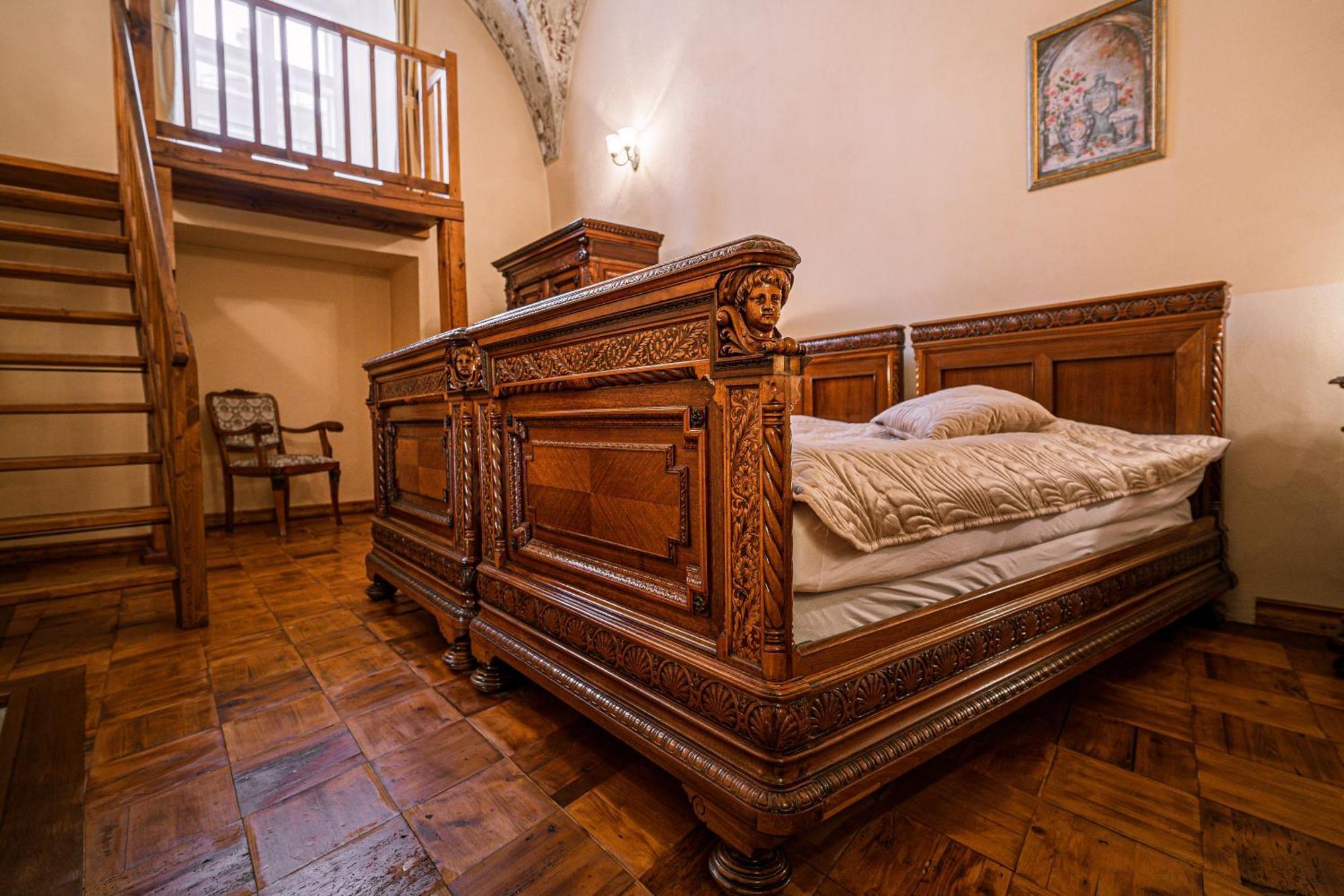 Penzion Cosmopolitan Ii. Banská Štiavnica Szoba fotó