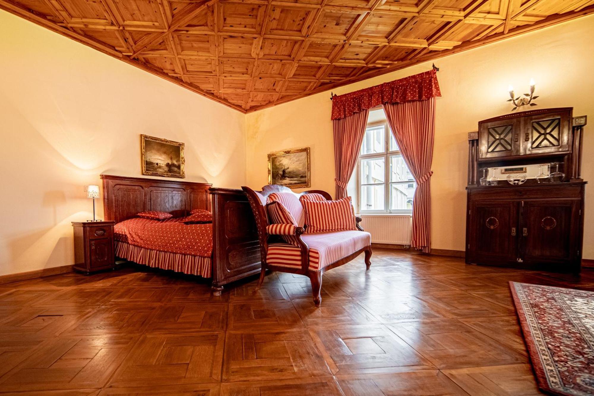 Penzion Cosmopolitan Ii. Banská Štiavnica Szoba fotó