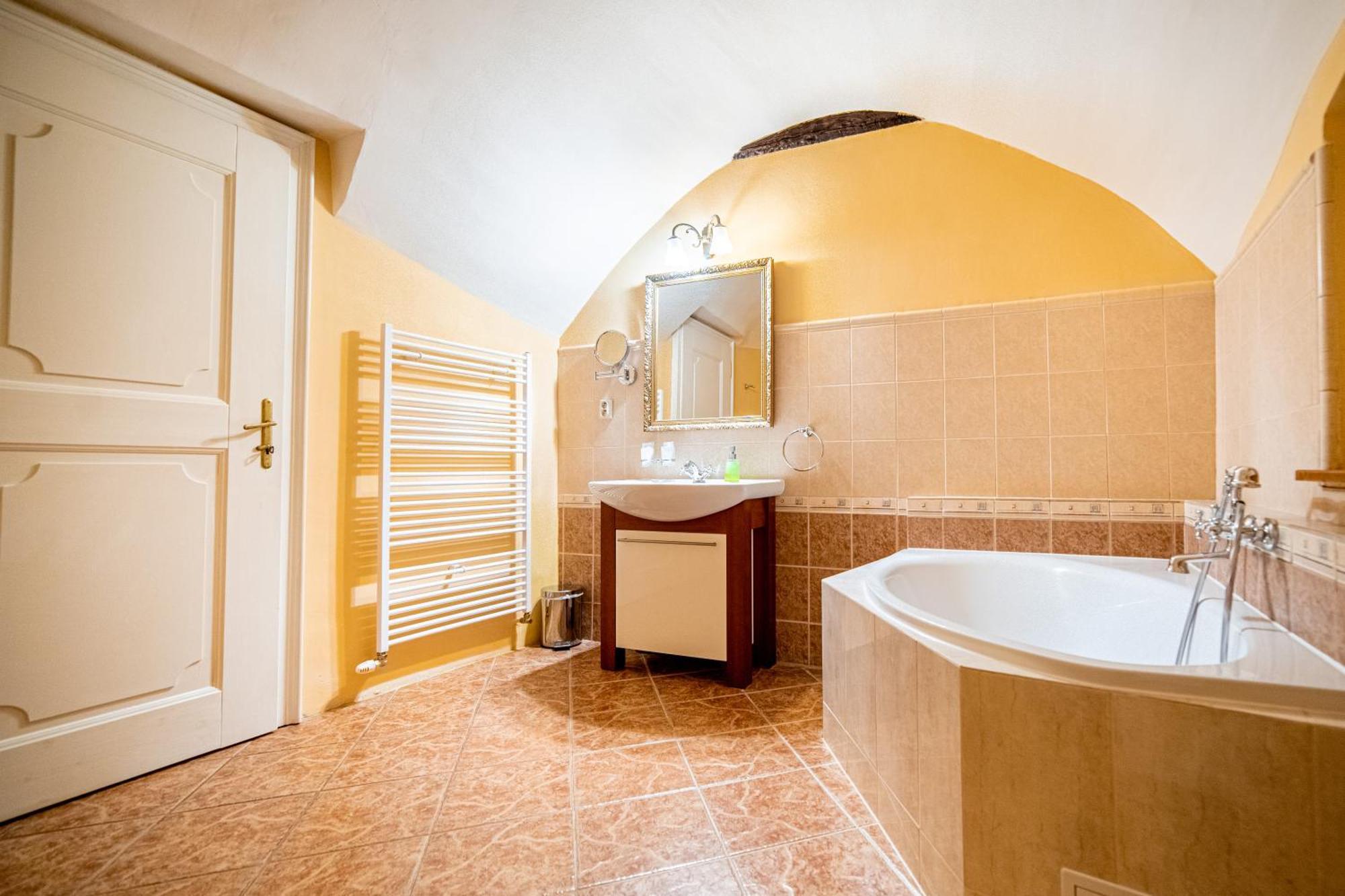Penzion Cosmopolitan Ii. Banská Štiavnica Szoba fotó