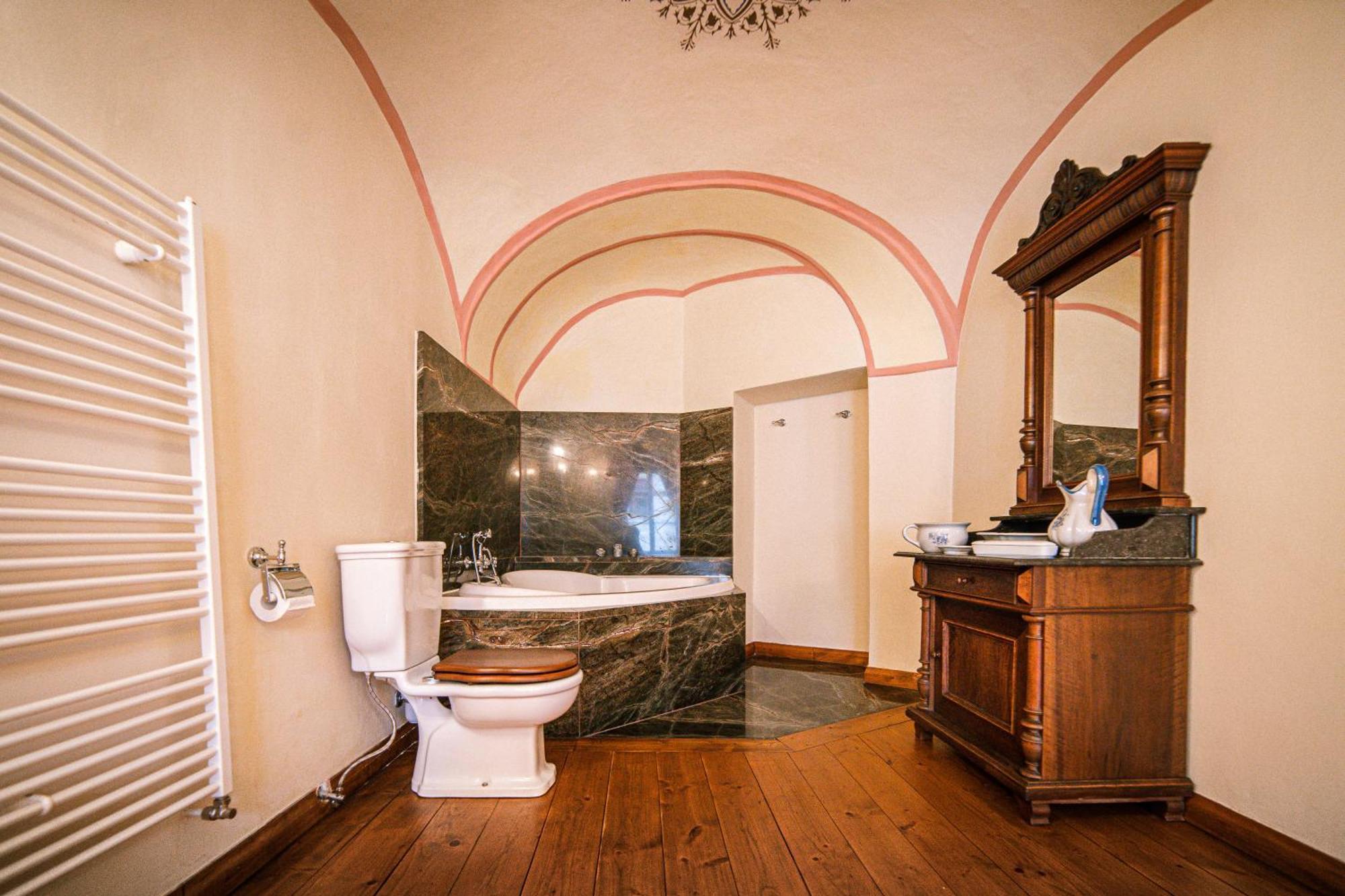 Penzion Cosmopolitan Ii. Banská Štiavnica Szoba fotó